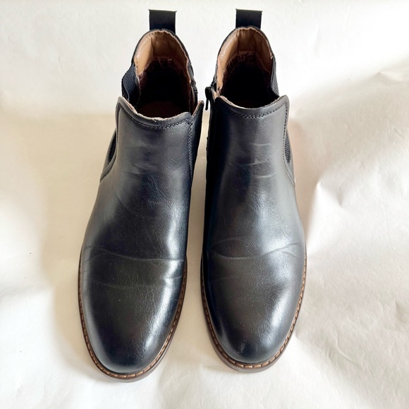 Madden NYC Black Chelsea Ankle Boots Faux Leather Lug Sole Side Zip Men's sz 9.5 - Picture 4 of 7